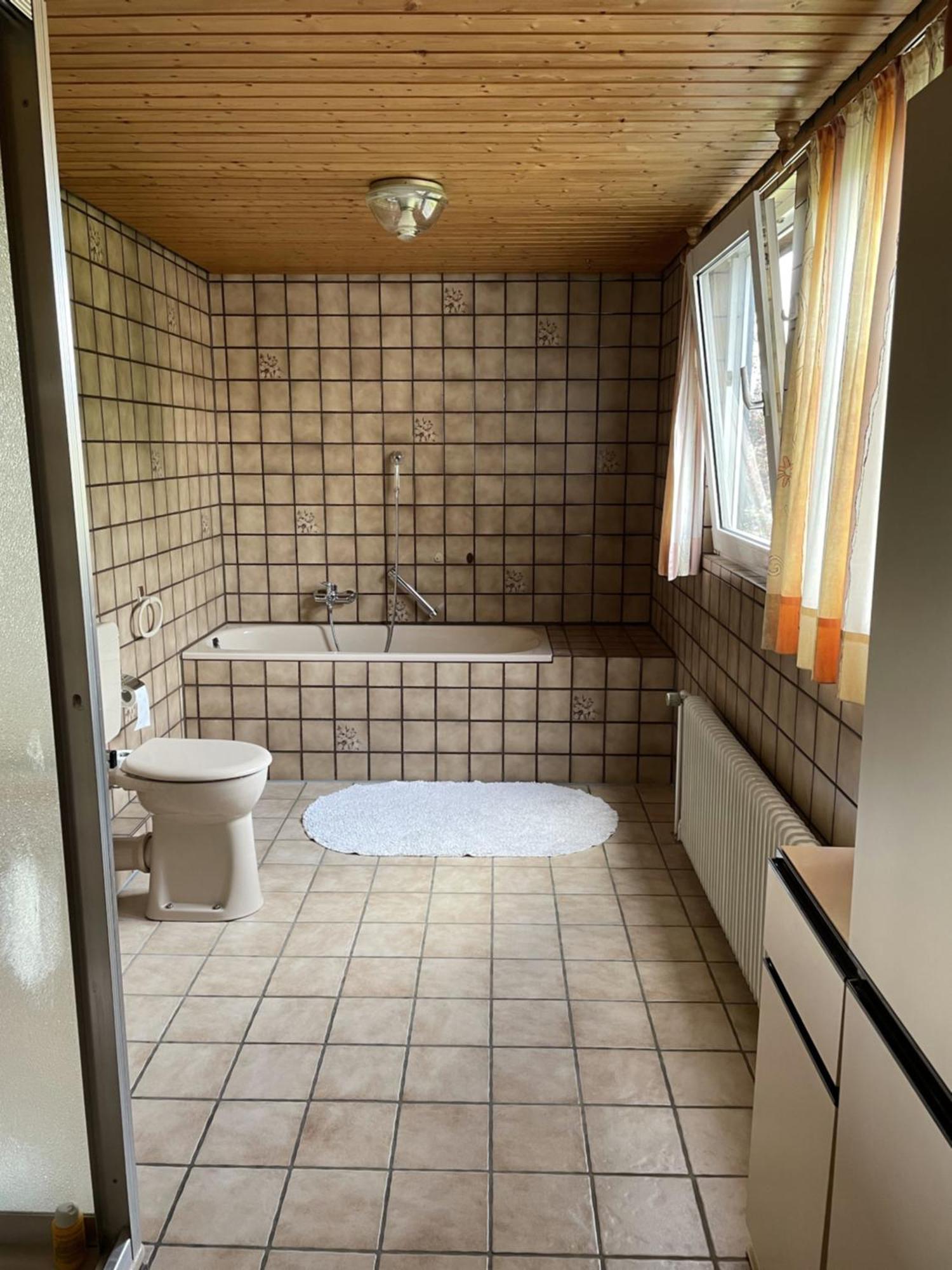 Entire House, Quiet City Location, Garden, Parking Bielefeld Luaran gambar